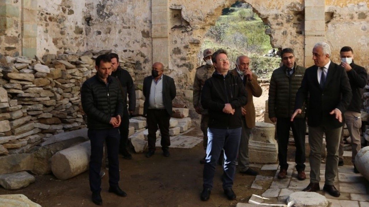 Giresun’da Çakrak Kilisesi’nin restorasyonu devam ediyor