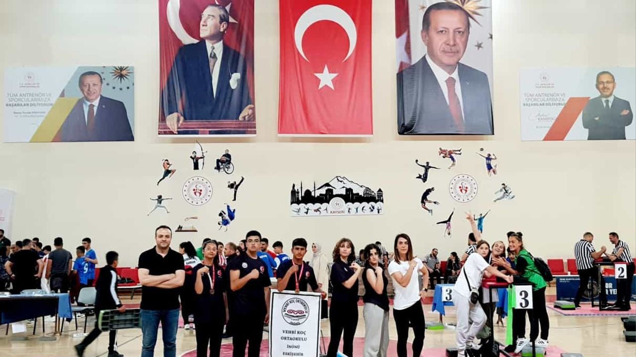 İnönü’den Türkiye şampiyonluğuna
