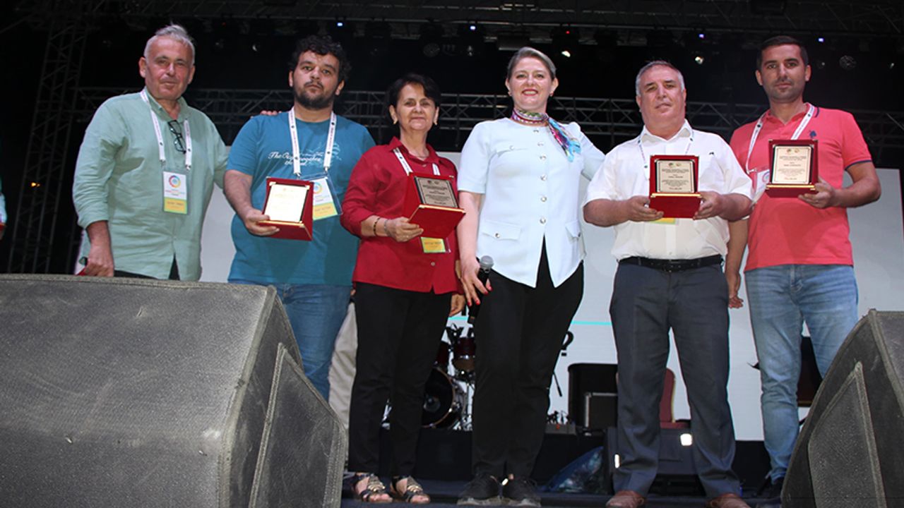 Uzunköprü’de “Gazetecilik Vefa Ödülleri” töreni düzenlendi